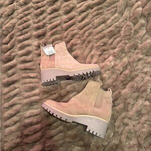 T.J.Maxx Beige Ankle Boots